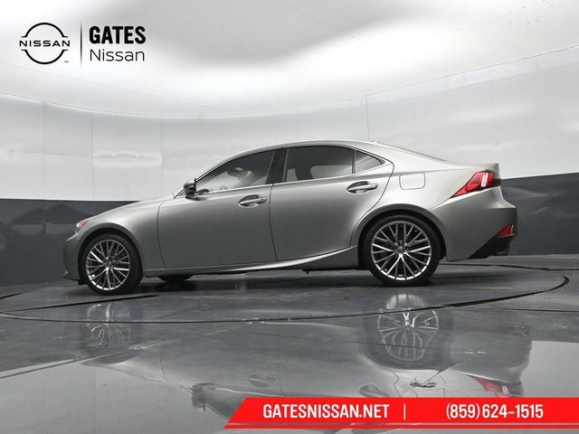 2016 Lexus IS 300