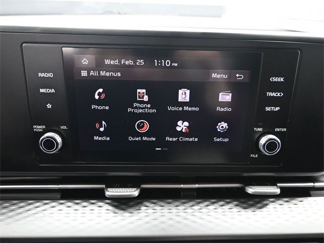 2023 Kia Carnival LX