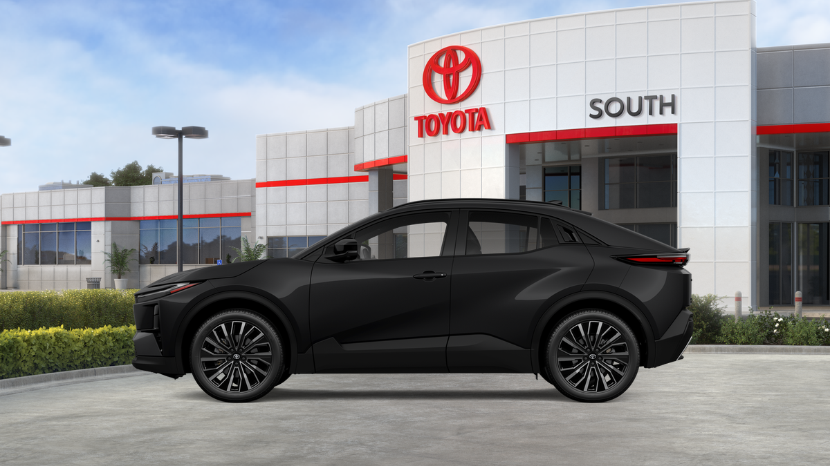 2026 Toyota C-HR XSE