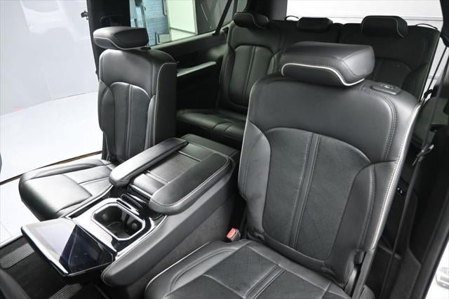 2024 Jeep Grand Wagoneer L Series II