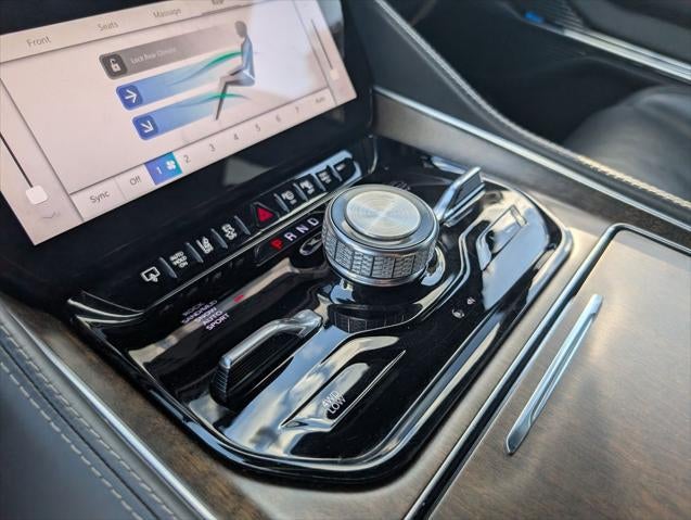 2022 Jeep Grand Wagoneer Series II