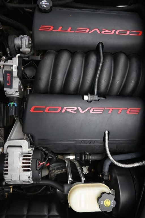 2004 Chevrolet Corvette Base