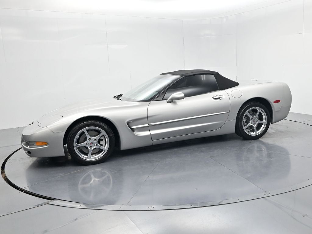 2004 Chevrolet Corvette Base