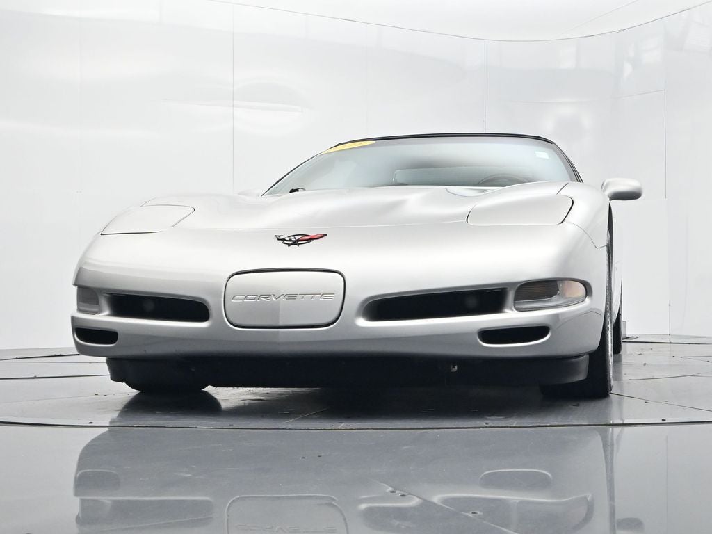 2004 Chevrolet Corvette Base