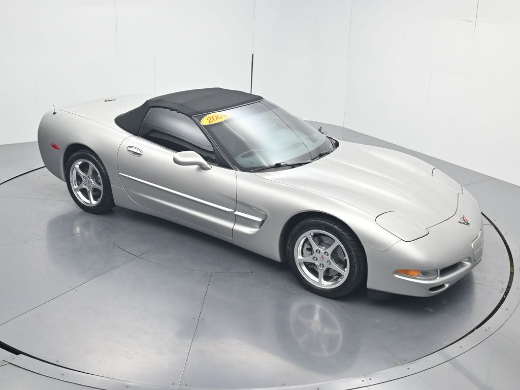 2004 Chevrolet Corvette Base