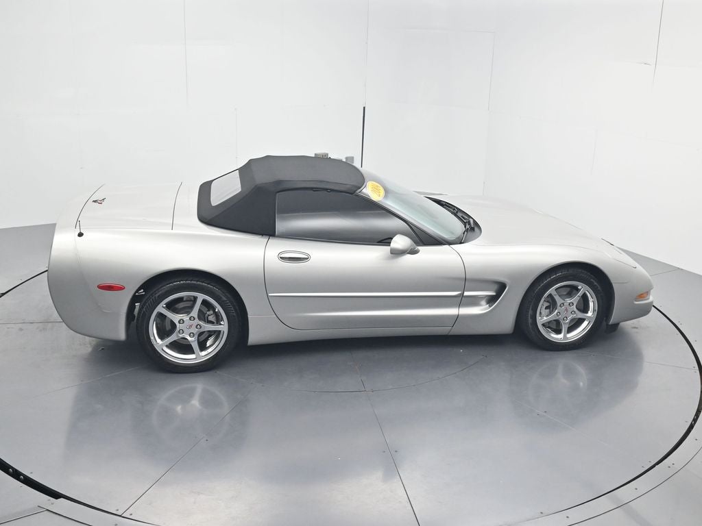 2004 Chevrolet Corvette Base