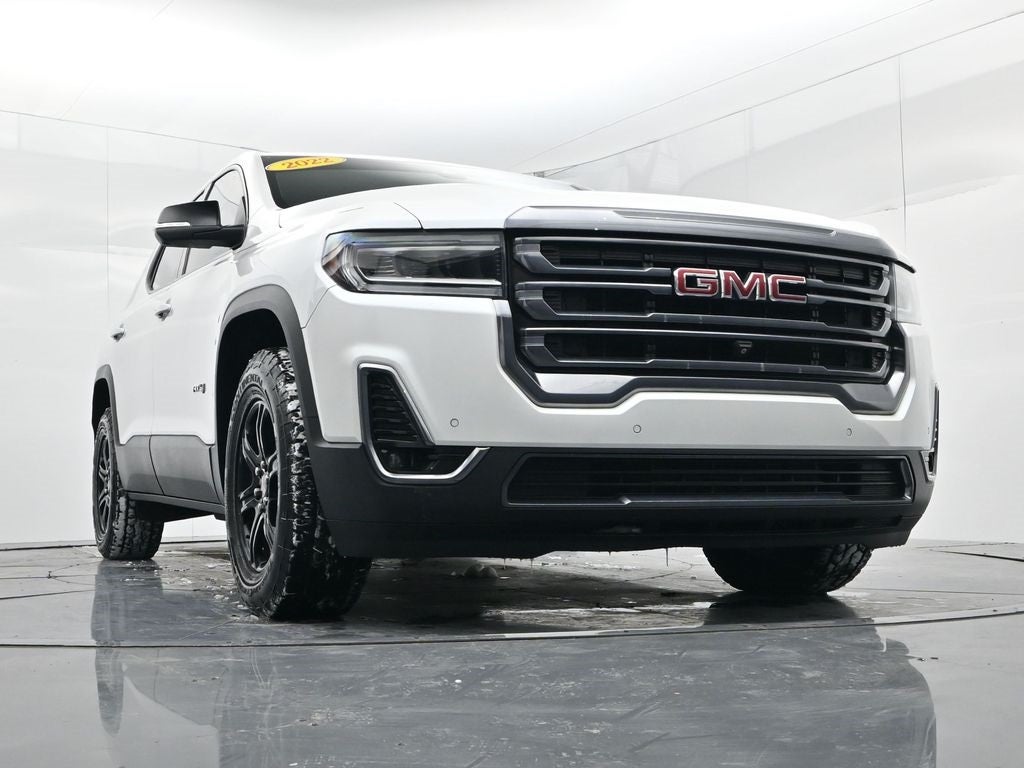 2022 GMC Acadia AT4