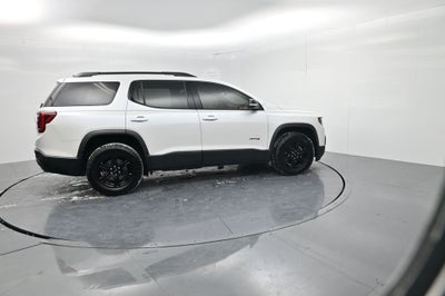 2022 GMC Acadia AT4
