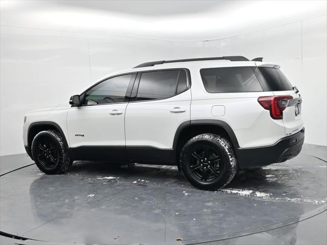 2022 GMC Acadia AT4