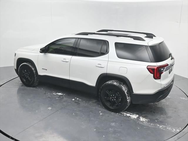 2022 GMC Acadia AT4