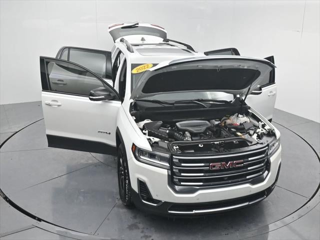 2022 GMC Acadia AT4