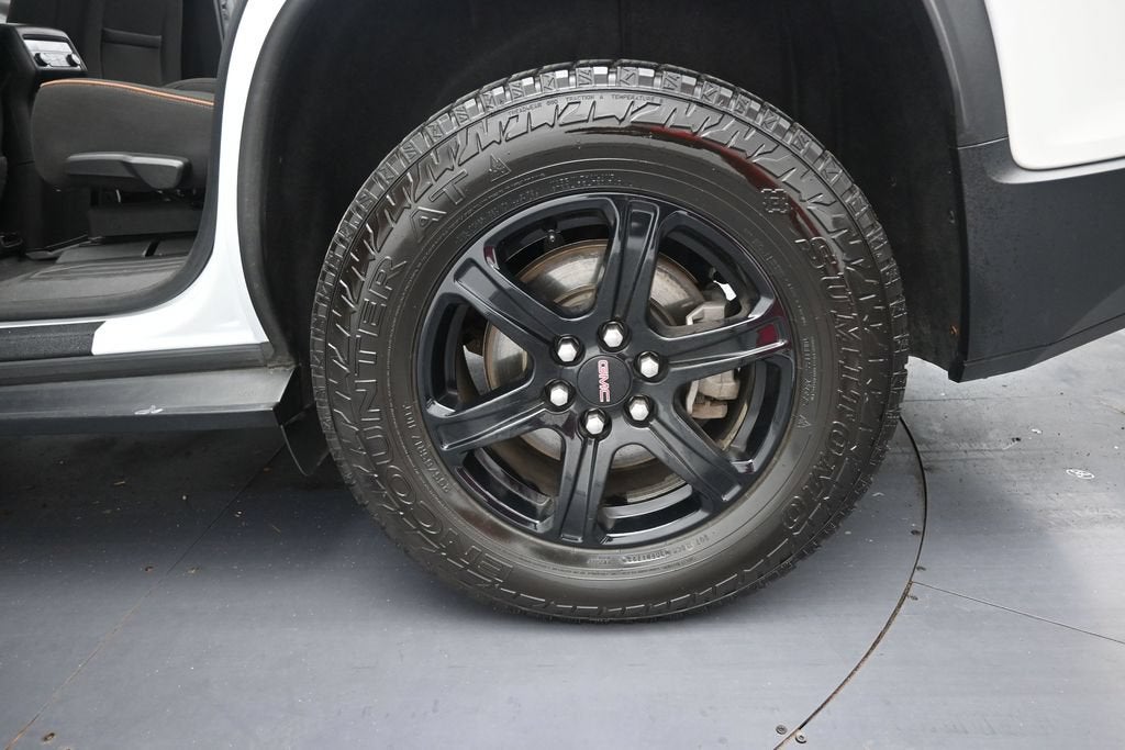 2021 GMC Acadia AT4