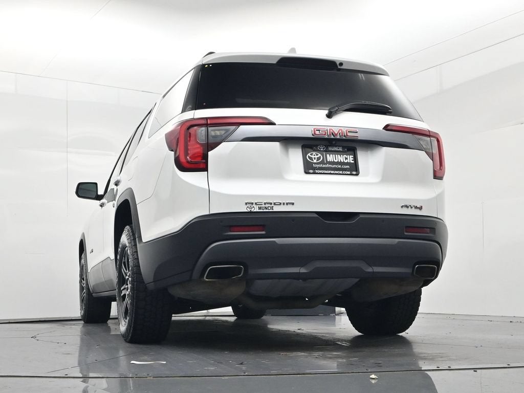 2021 GMC Acadia AT4