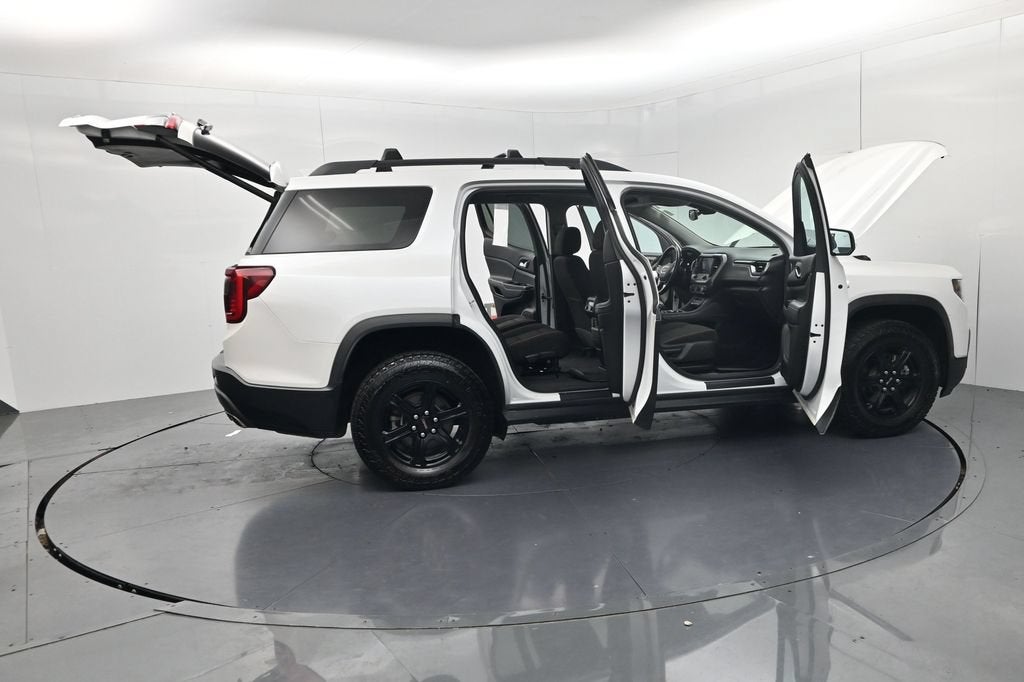 2021 GMC Acadia AT4