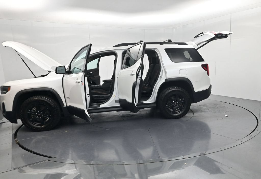 2021 GMC Acadia AT4