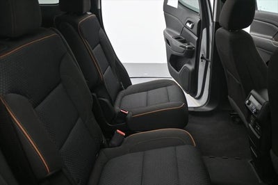 2021 GMC Acadia AT4