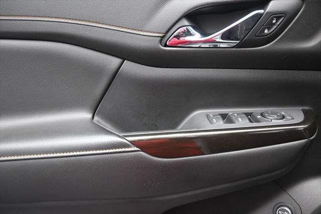 2021 GMC Acadia AT4