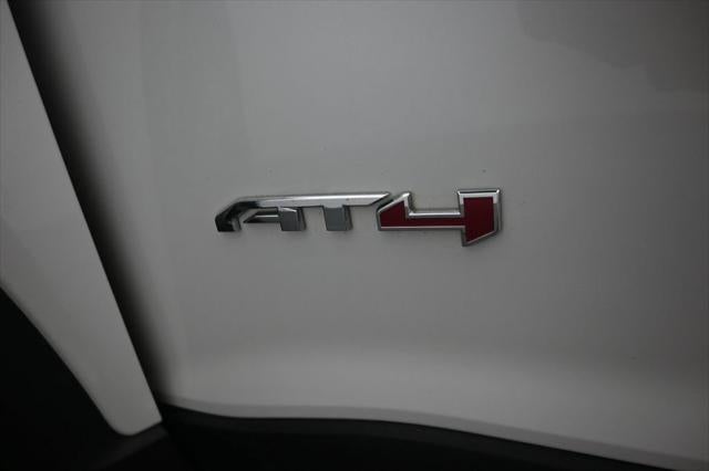 2021 GMC Acadia AT4