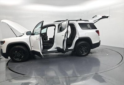2021 GMC Acadia AT4