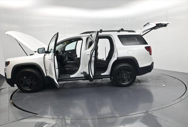 2021 GMC Acadia AT4