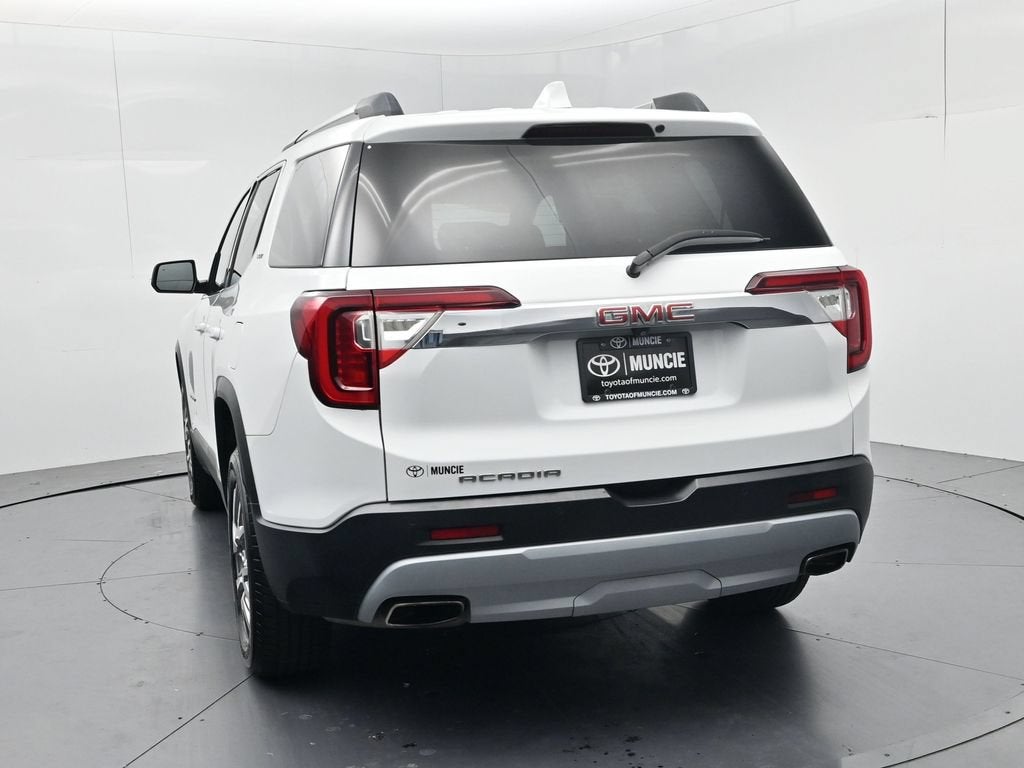 2021 GMC Acadia SLT