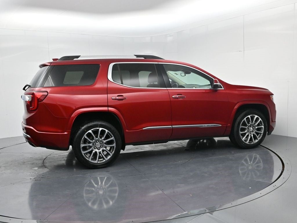 2022 GMC Acadia Denali