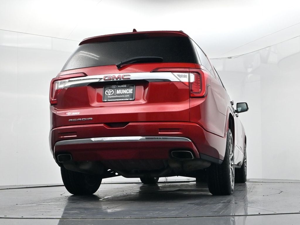 2022 GMC Acadia Denali