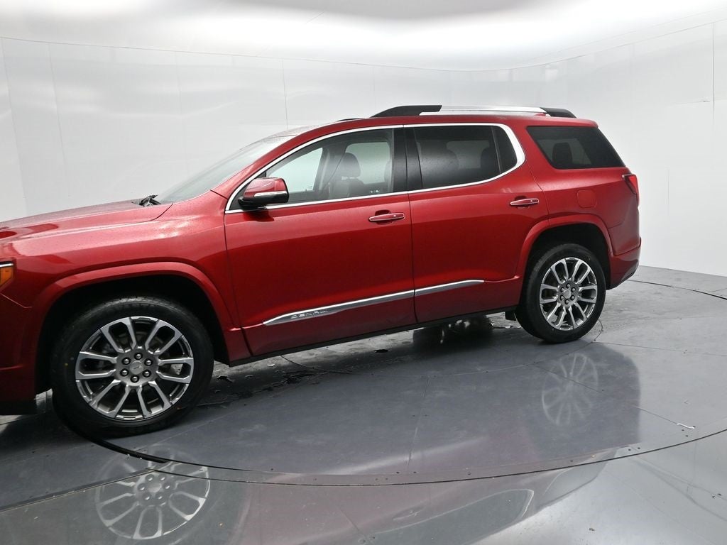 2022 GMC Acadia Denali