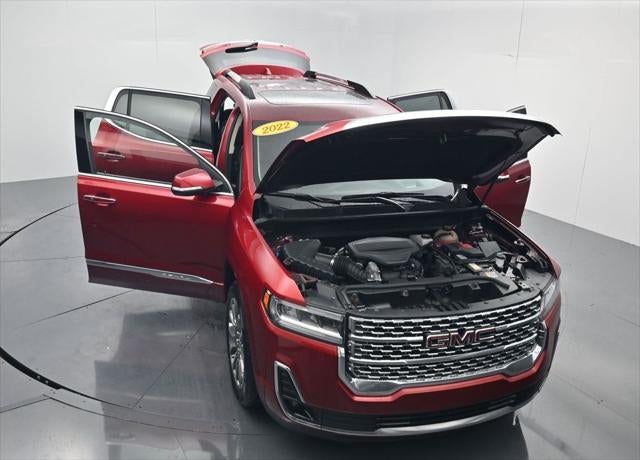 2022 GMC Acadia Denali