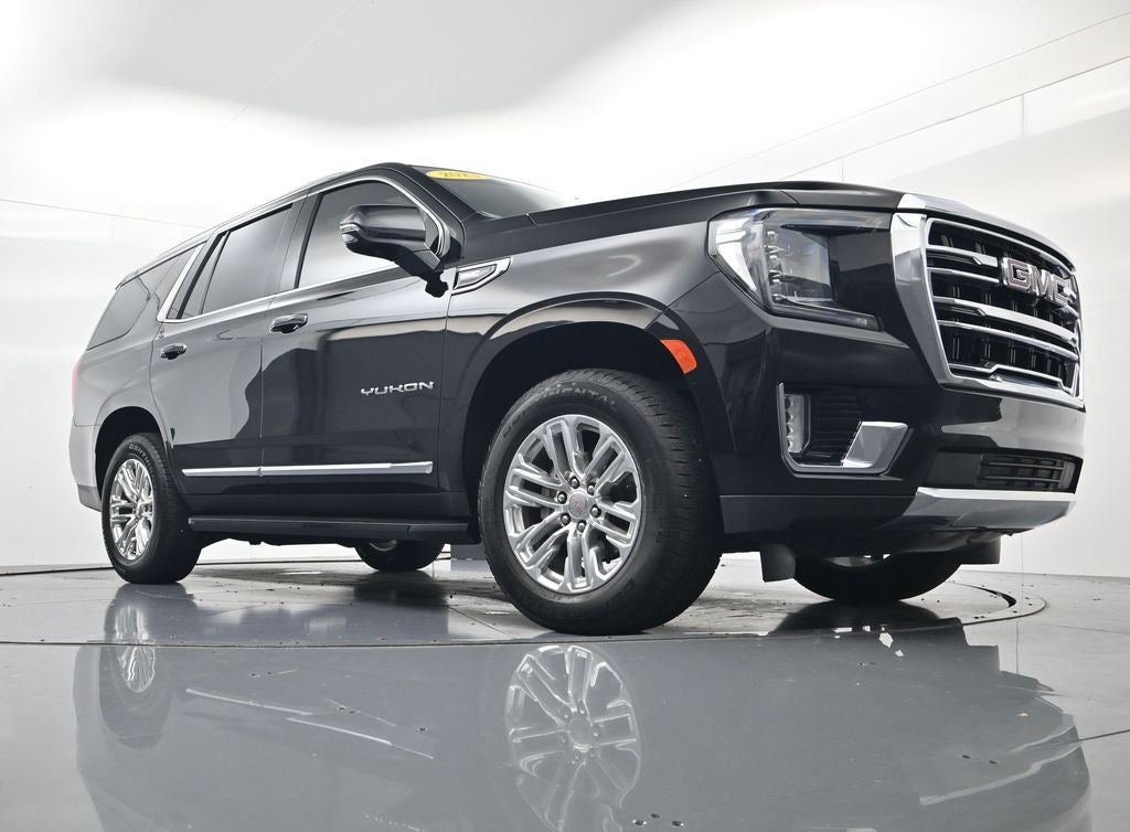 2023 GMC Yukon SLT