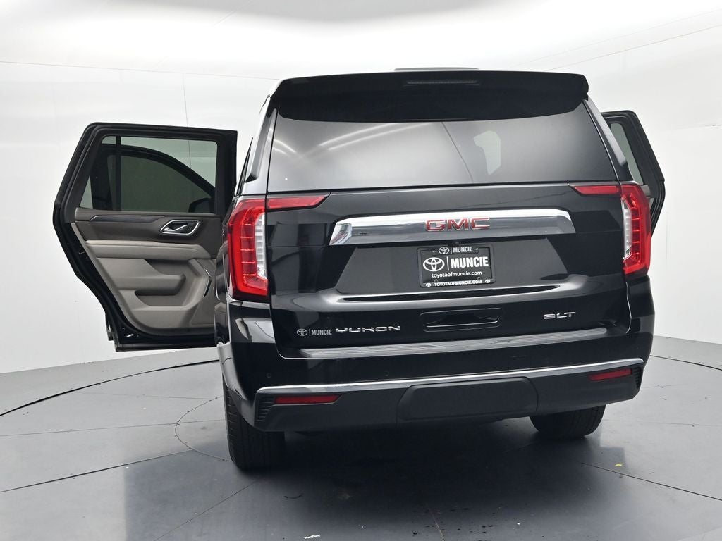 2023 GMC Yukon SLT