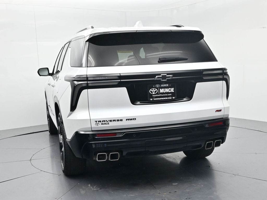 2024 Chevrolet Traverse RS