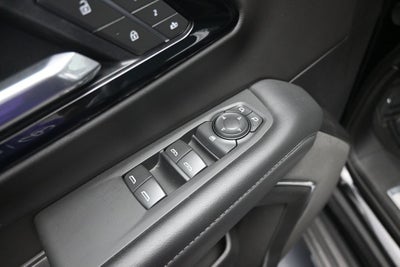 2025 Chevrolet Suburban LT