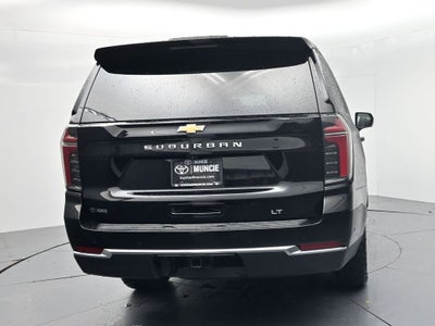 2025 Chevrolet Suburban LT