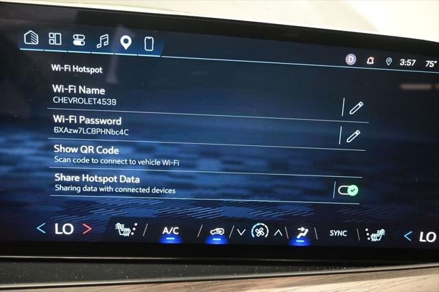 2025 Chevrolet Suburban LT