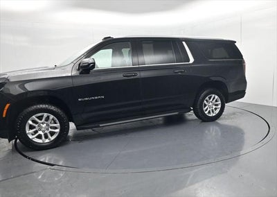 2025 Chevrolet Suburban LT
