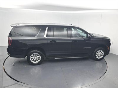 2025 Chevrolet Suburban LT