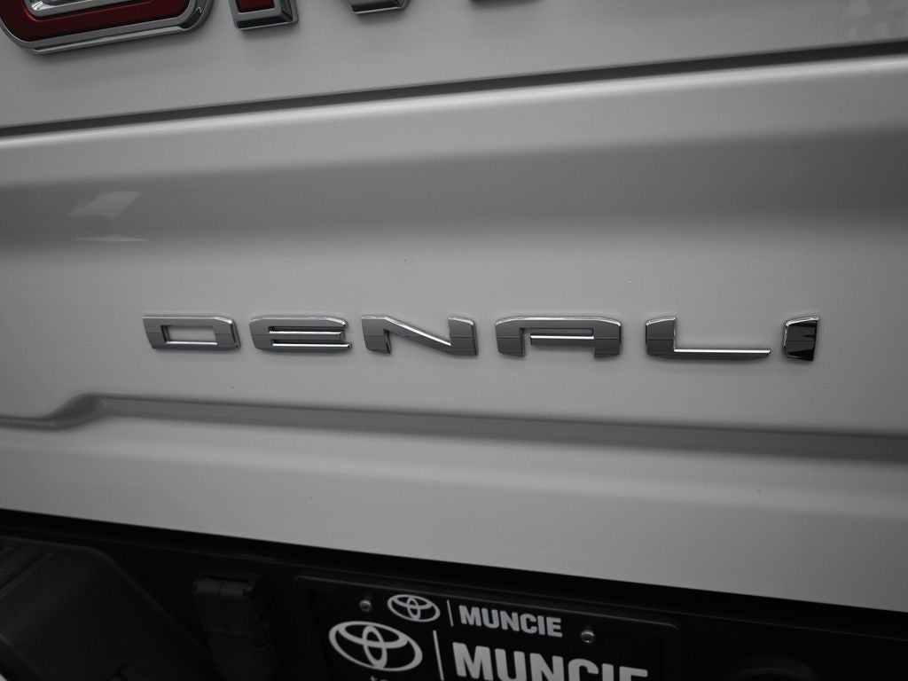 2021 GMC Sierra 2500HD Denali