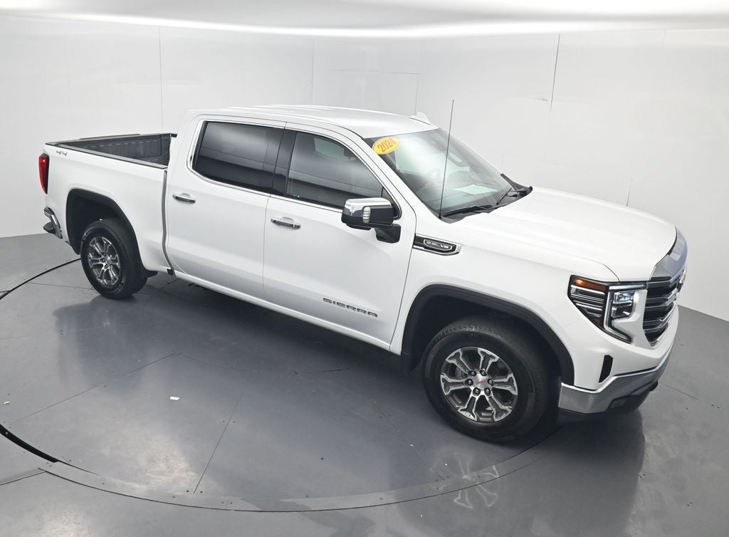 2024 GMC Sierra 1500 SLT