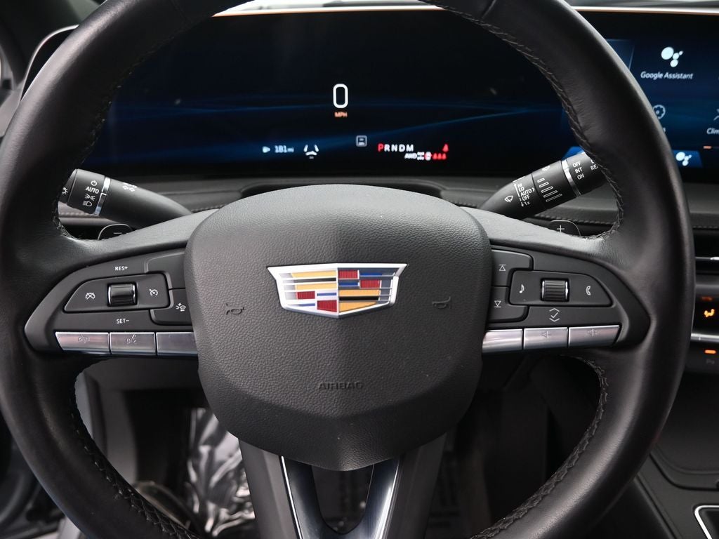 2025 Cadillac XT4 Premium Luxury