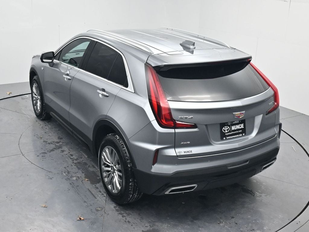 2025 Cadillac XT4 Premium Luxury