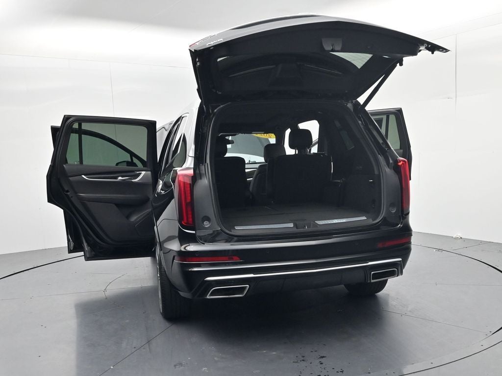 2021 Cadillac XT6 Premium Luxury