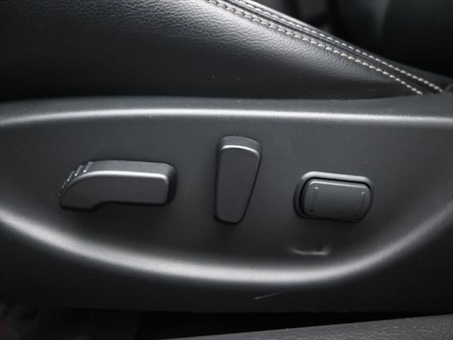 2023 Nissan Maxima SV