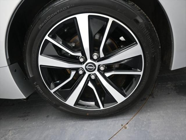 2023 Nissan Maxima SV