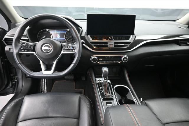 2023 Nissan Altima 2.0 SR