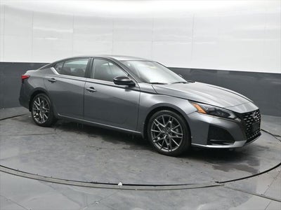 2023 Nissan Altima 2.0 SR