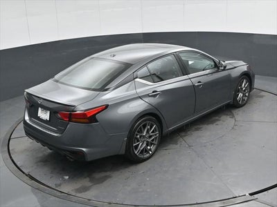 2023 Nissan Altima 2.0 SR