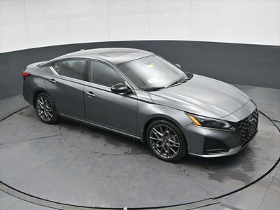 2023 Nissan Altima 2.0 SR