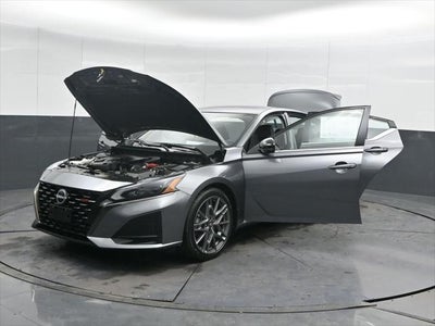 2023 Nissan Altima 2.0 SR