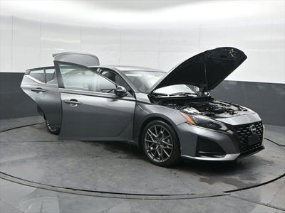 2023 Nissan Altima 2.0 SR